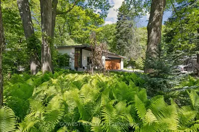 Detached in Oakville