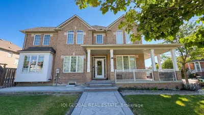 Detached in Mississauga