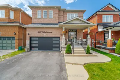 Detached in Milton