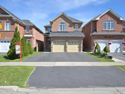 Detached in Mississauga