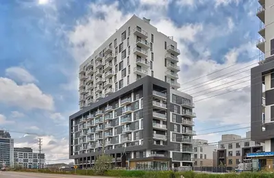 Condo Apartment in Oakville