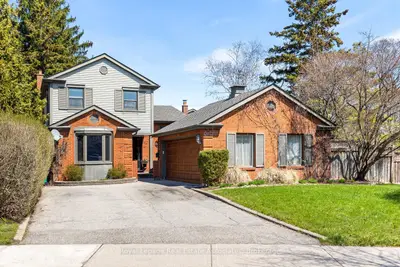 Detached in Mississauga