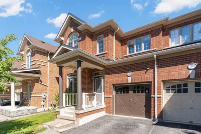 Semi-Detached in Milton