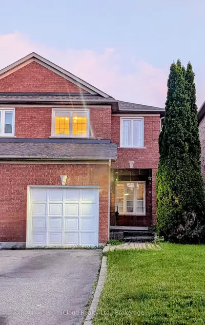 Semi-Detached in Mississauga