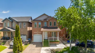 Detached in Brampton