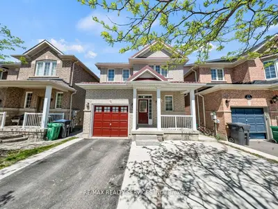 Detached in Brampton