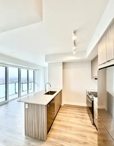 Condo Apartment in Mississauga