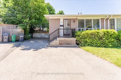 Semi-Detached in Brampton