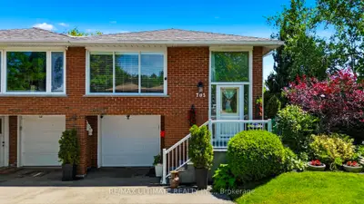 Semi-Detached in Mississauga