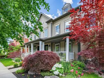 Semi-Detached in Oakville