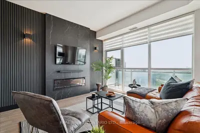 Condo Apartment in Toronto