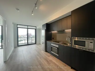 Condo Apartment in Mississauga