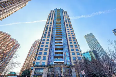 Condo Apartment in Mississauga