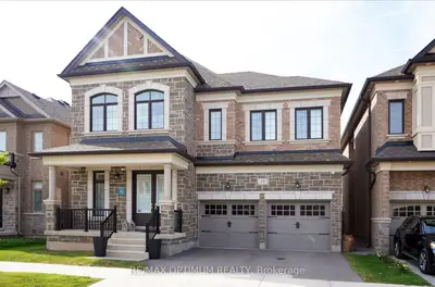 Detached in Oakville