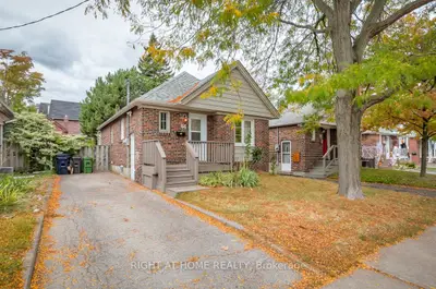 Detached in Toronto