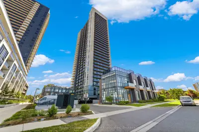 Condo Apartment in Mississauga