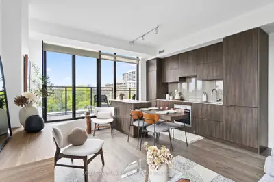 Condo Apartment in Toronto
