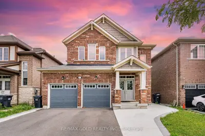 Detached in Brampton