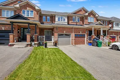 94 Timbertop Crescent, Brampton, On L6r 3j2