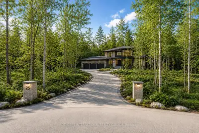 15 Morgan Drive, Halton Hills, On L7j 2l7