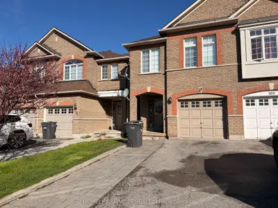 Semi-Detached in Brampton