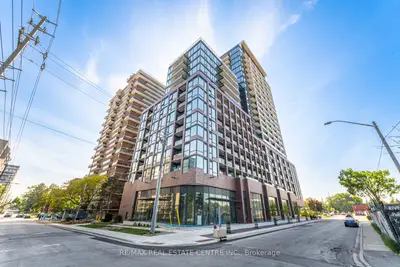 Condo Apartment in Mississauga