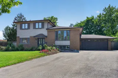 14 Exeter Place, Brampton, On L6t 1y4