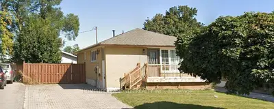 Detached in Halton Hills