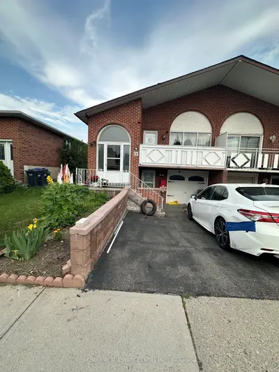 Semi-Detached in Brampton