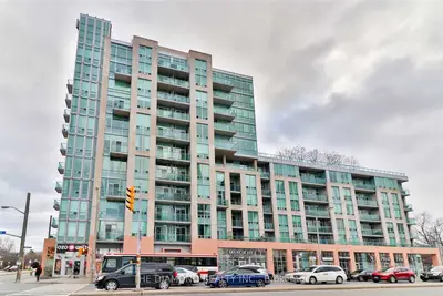 Condo Apartment in Toronto