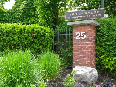 Condo Apartment in Mississauga