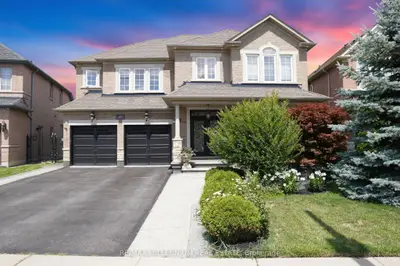 Detached in Brampton
