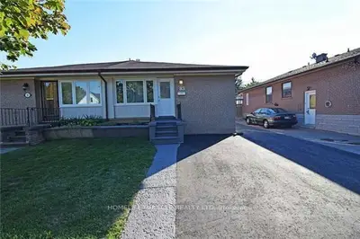 Semi-Detached in Brampton