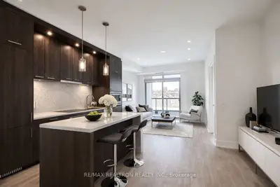 Condo Apartment in Toronto