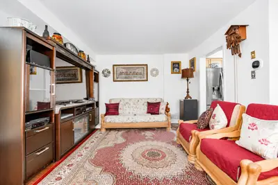 77 Norman Wesley Way 70, Toronto, On M3m 3h3