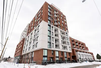 Condo Apartment in Toronto