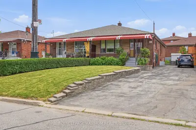 Semi-Detached in Toronto