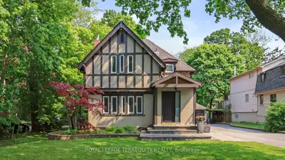 65 Burnhamthorpe Crescent, Toronto, On M9a 1g6