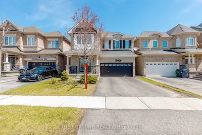 Detached in Brampton