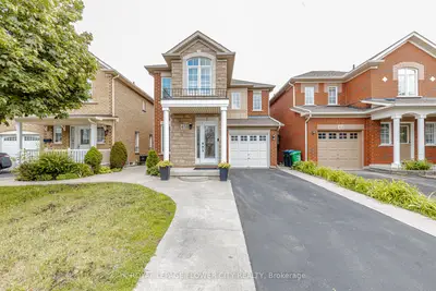Detached in Brampton