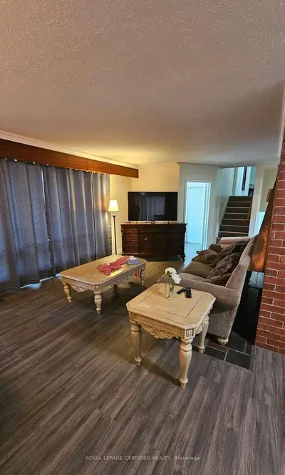 1373 Hixon Street, Oakville, On L6l 1r9