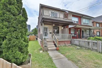 Detached in Toronto