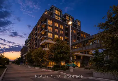 26 Gibbs Road 1033, Toronto, On M9b 0e3