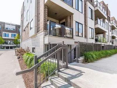 6 Drummond Street 301, Toronto, On M8v 1y8