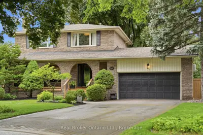 Detached in Burlington