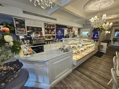 1312 Queen Street W, Toronto, On M6k 1l4