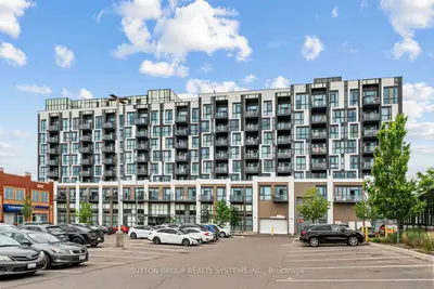 Condo Apartment in Oakville