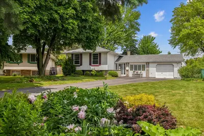 668 Bridle Wood, Burlington, On L7l 4e1