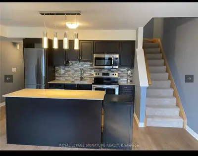Condo Townhouse in Toronto