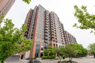 Condo Apartment in Toronto